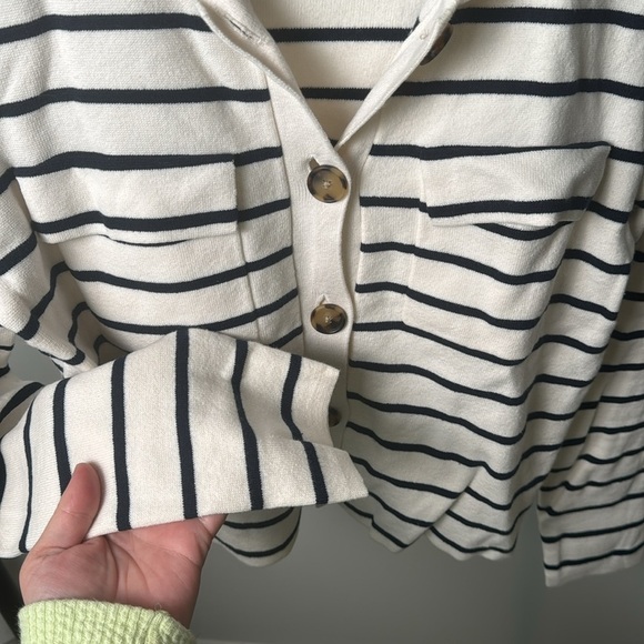 Loft Navy and White Collared Button Down Preppy Sweater Jacket Size Small - Picture 5 of 7
